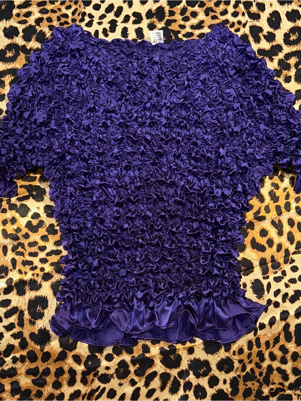 Vintage FC Popcorn Crinkle Magic Bubble Purple Top with Ruffle Trim